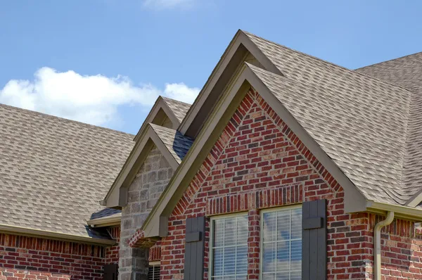 depositphotos_37681983-stock-photo-roof-line